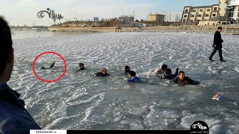 عکس: لحظه غرق‌شدن دو دختر در دریاچه شورابیل