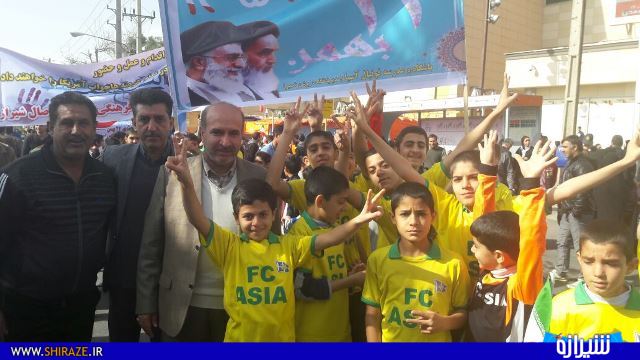 حضور حماسی و پرشور جامعه ورزش فارس در راهپیمایی 22بهمن