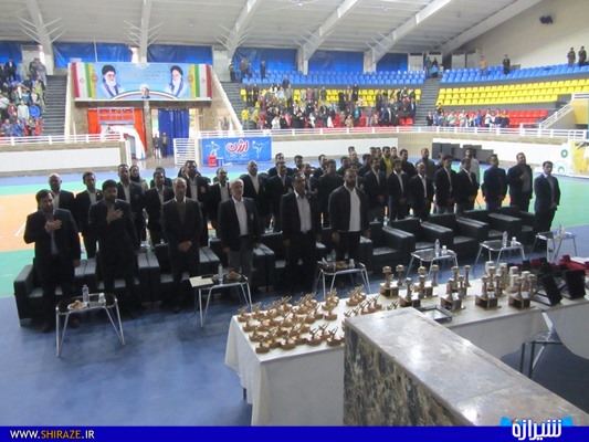 مراسم اختتامیه لیگ کاراته شیراز + اهدای مدال