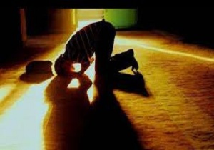 نماز یومیه مسلمانان موجب تسکین کمردرد می شود