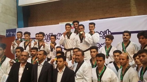درخشش تکواندو کاران فارس در مسابقات قهرمانی کشور