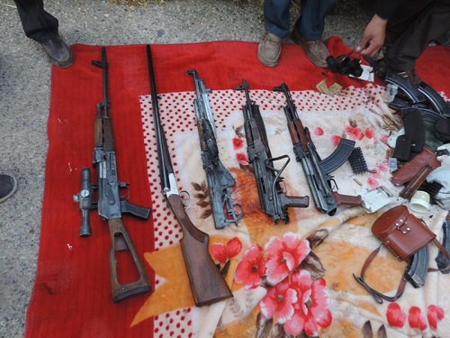 جزئیات عملیات امروز پلیس در برخورد با شرور مسلح شهرستان فسا/کشف چند قبضه اسلح+ عکس