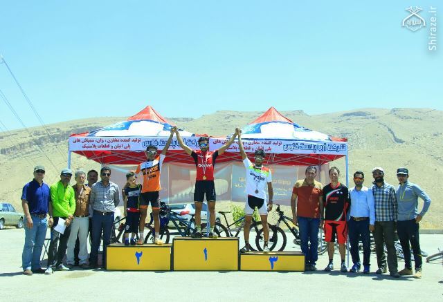 مسابقه دوچرخه سواری کوهستان انتخابی فارس برگزار شد