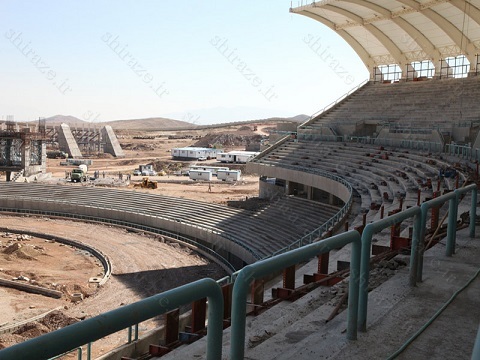 ورزشگاه میانرود شیراز، رویایی که بیست ساله شد