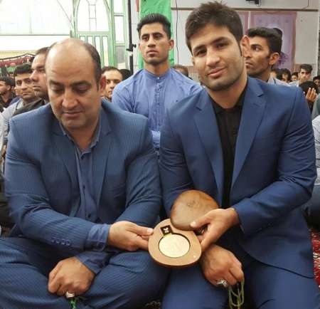 سعید عبدولی مدال المپیک خود را به شهدای مدافع حرم اهدا کرد