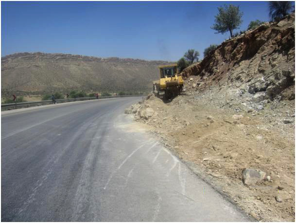 پایان انتظار جاده 15 ساله فیروزآباد همت شهدا را می خواهد