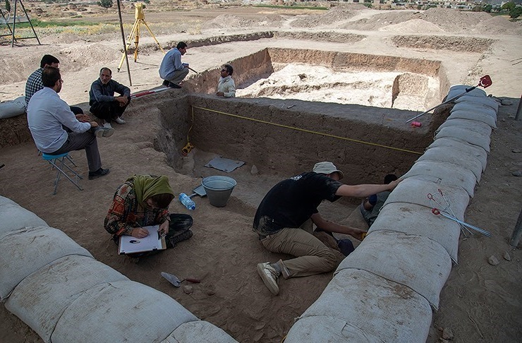 بقایای یک دهکده باستانی در لامرد کشف شد