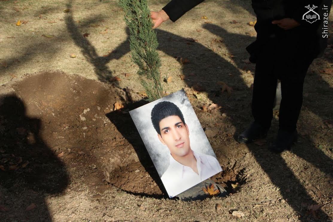 بزرگداشت قربانیان حوادث ترافیکی در شیراز برای نخستین بار