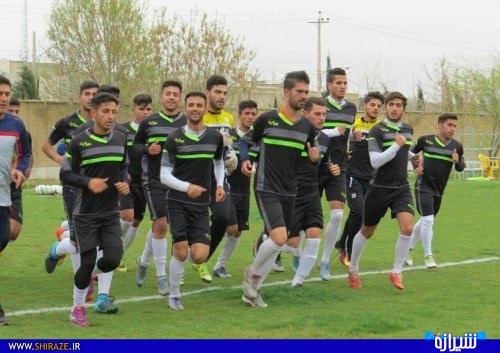 تیم ملی فوتبال به ایران بازگشت/آغاز تمرینات شاگردان کی‌روش برای رویارویی با چین