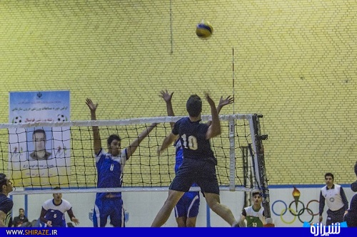 گزارش تصویری از برگزاری مسابقات والیبال قهرمانی جوانان شیراز
