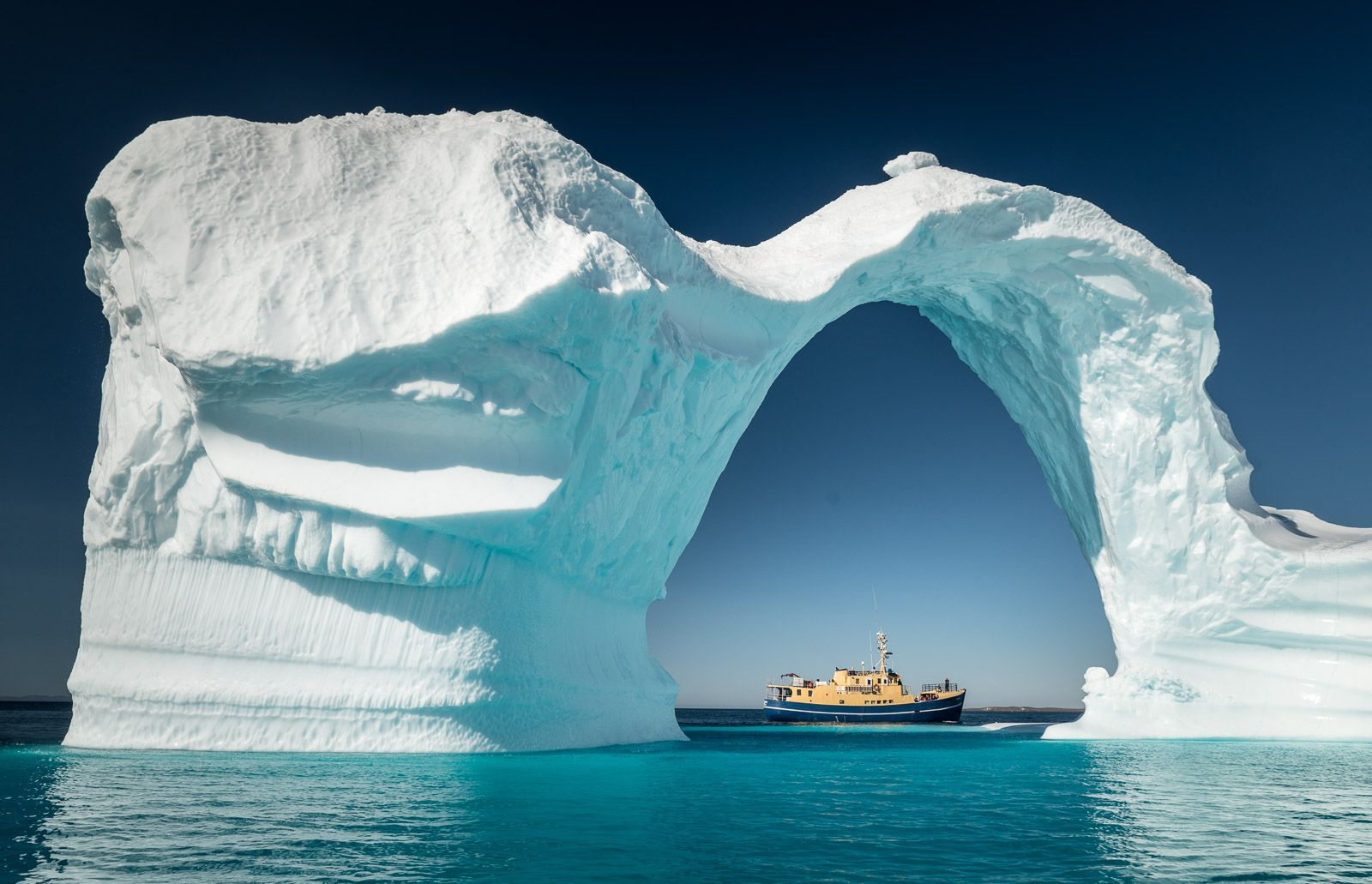 کوه یخ/ عکس روز نشنال جئوگرافیک