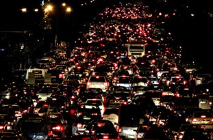ترافیک یکی از معضلات جدی شیراز است