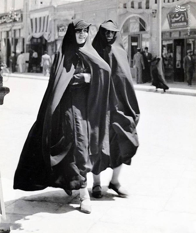 عکس/ پوشش زنان تهرانی در سال ۱۳۱۳