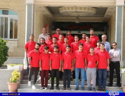 حضور اعضای تیم ملی فوتبال نابینایان در خیریه نرجس شیراز
