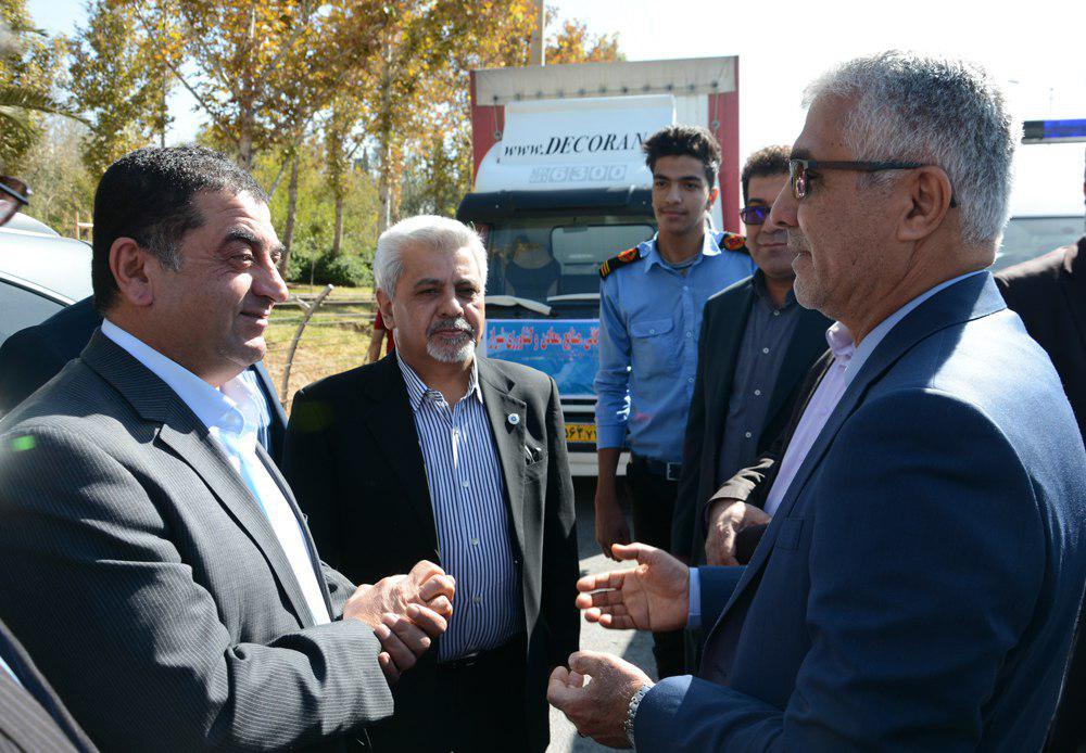ارسال اولین محموله اتاق بازرگانی شیراز به کرمانشاه/ کمک‌های خیران بخش خصوصی در قالب 60 کامیون ارسال می‌شود