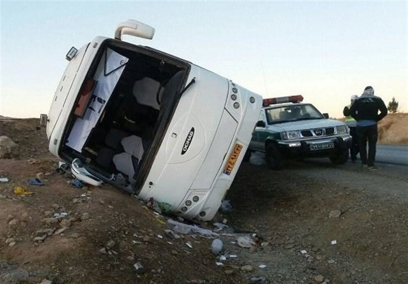 تصادف خونین اتوبوس با تریلی در محور شیراز ـ جهرم/۸ نفر کشته و ‌‌مصدوم شدند