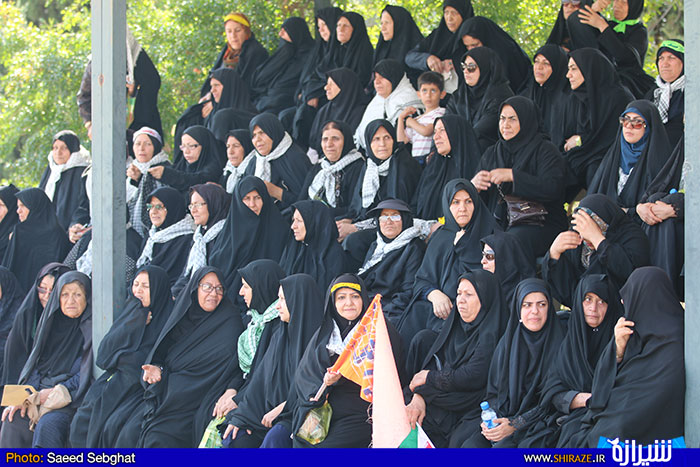 اجتماع بسیجیان شیراز در پادگان امام حسین