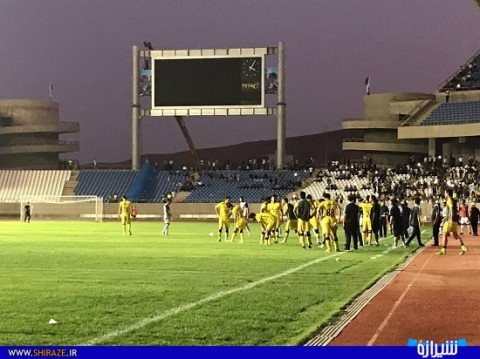 ورزشگاه پارس افتخار فوتبال شیراز  یا مایه شرمساری؟