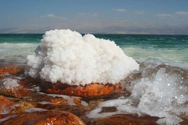 ممنوعیت مصرف نمک دریا در بین خانواده‌ها