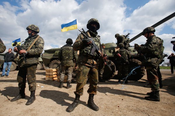 ارتش اوکراین هشدار آماده‎ باش جنگی گرفت