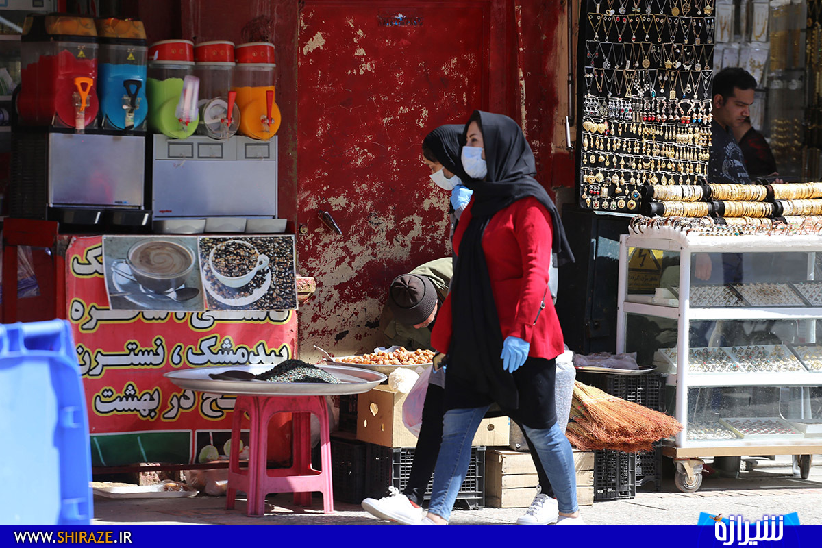 تغییر کاربری بسیاری از خطوط تولید صنایع فارس به تولید ماسک/ سفر و بازارگردی ممنوع/ دلالان ماسک همچنان جولان می‌دهند