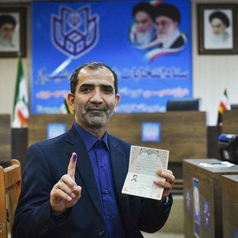 تنها عضو اصولگرای شورای شهر شیراز استعفا داد/ لیست سیزده نفره امید با ورود سعید نظری در شورای شهر کامل شد