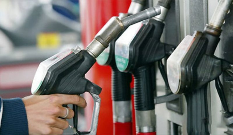 ریالی از درآمد حاصل از افزایش قیمت بنزین به خزانه دولت واریز نمی‌شود