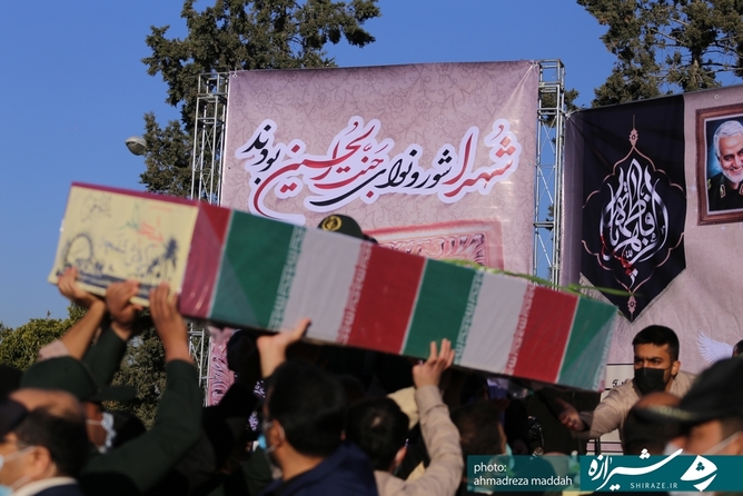 پیکر ۲شهید گمنام در بهشت احمدی شیراز دفن می‌شوند