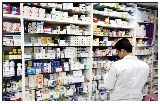 تولید بیش از ۹۰ درصد دارو در داخل کشور/ فارس حدود ۶ درصد سهمیه دارویی کشور را به خود اختصاص داده  است