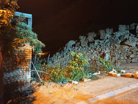 رانش زمین و ریزش کوه در شیراز / تخلیه حدود ۴۰ منزل مسکونی+فیلم