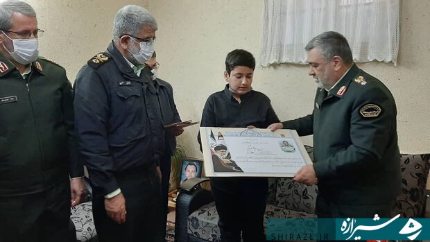 فرمانده کل انتظامی جمهوری اسلامی ایران به شیراز سفر کرد