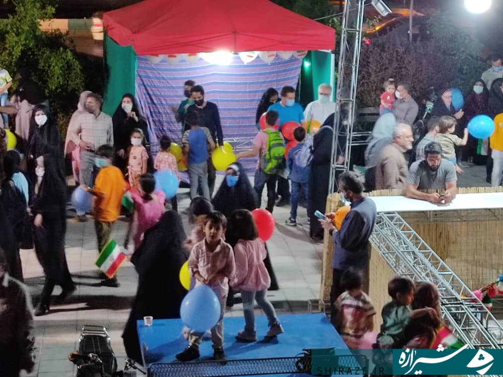 جشن شیرازی ها برای رییس جمهور منتخب و پیروز ایران سربلند
