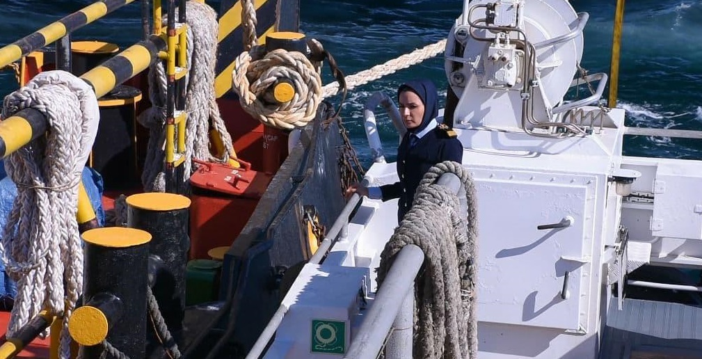 روایت اولین و تنها دختر دریانورد ایرانی که با عشق به سرزمینش سدشکن شد