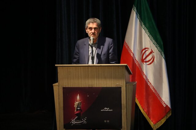 مراسم تکریم خبرنگار در شیراز برگزار شد