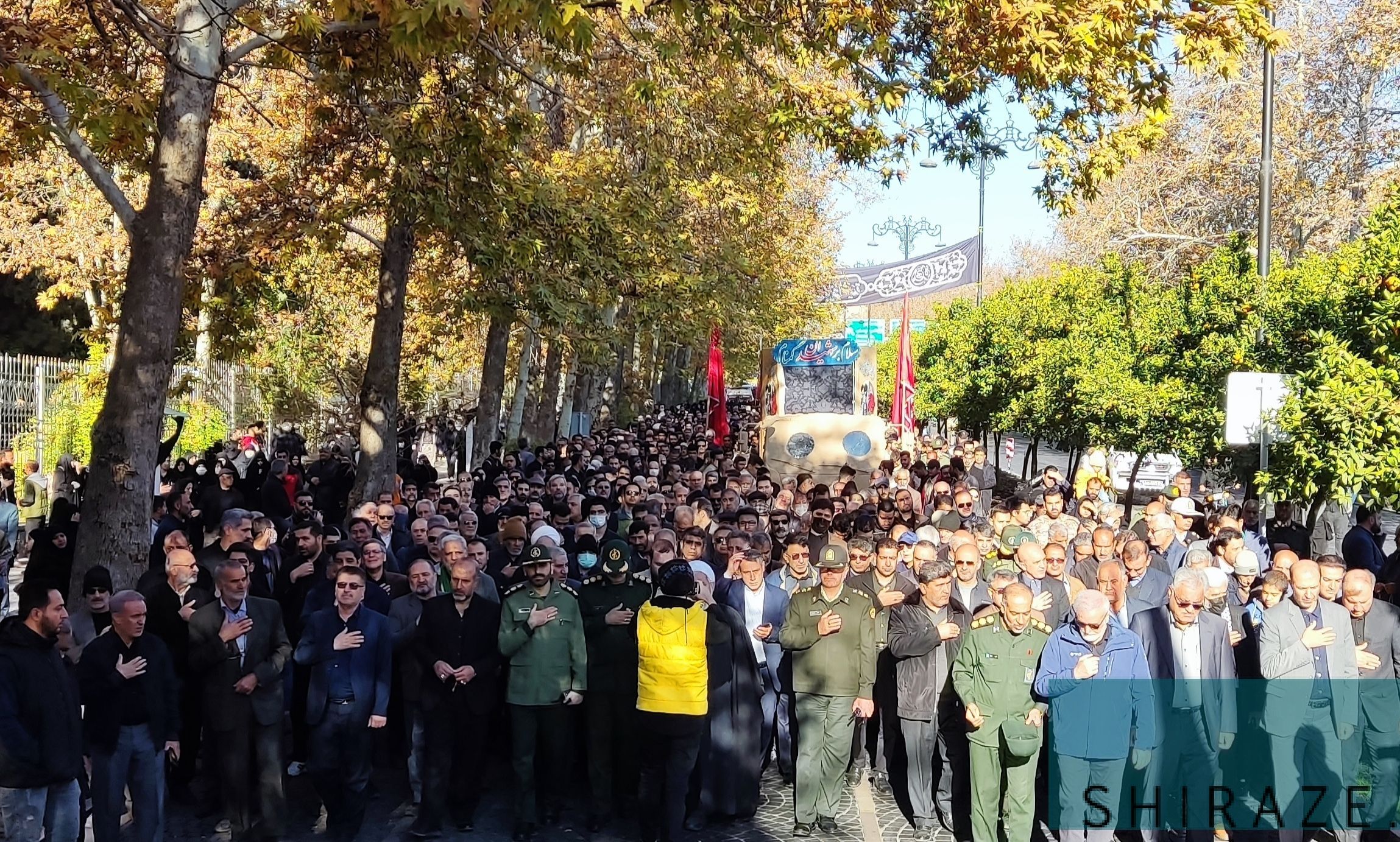 استشمام عطر شهید و شهادت در شیراز