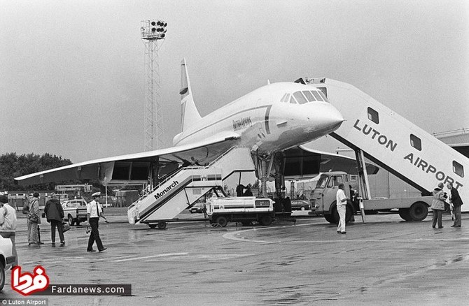 یک هواپیمای کنکورد بریتیش ایرویز در حال آماده شدن برای برخاستن در سال 1983