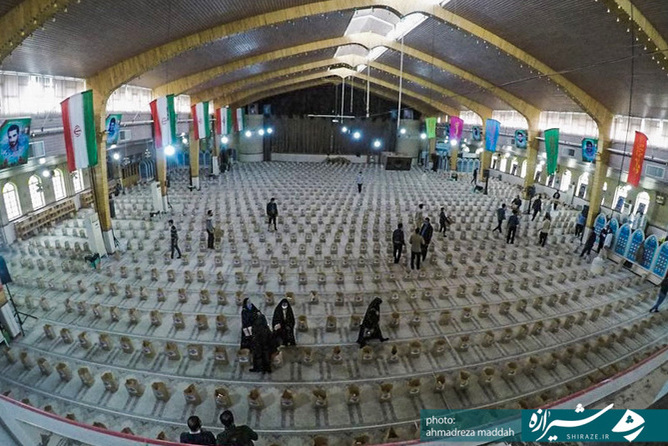 تهیه و توزیع ۱۵۰۰بسته یلدایی در شیراز 