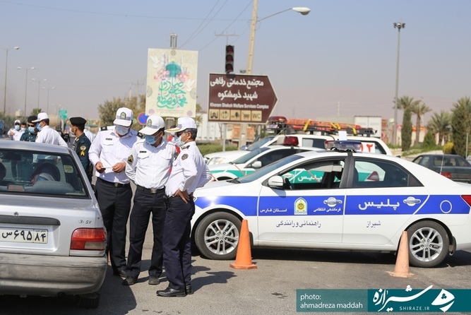 تداوم اجرای طرح ممنوعیت ورود خودروهای غیربومی به شیراز -(عکس: احمدرضا مداح)
