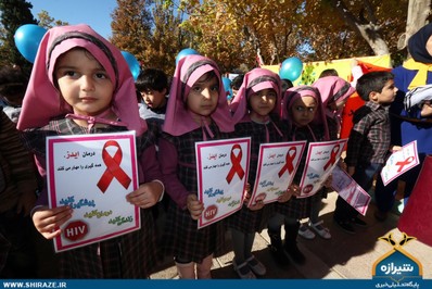 توصیه‌های کودکانه برای درمان درد بی درمان در شیراز