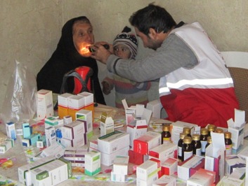 اجرای طرح ویزیت رایگان در روستای گجستان شهرستان نورآباد