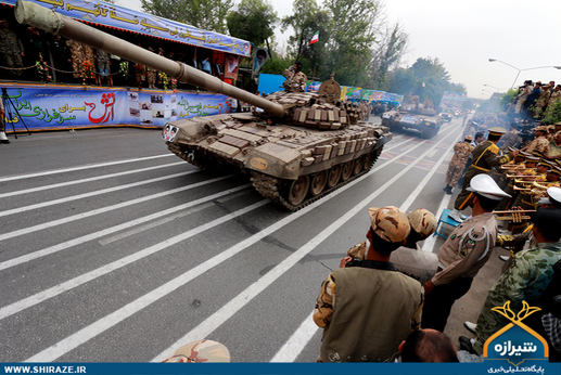 مراسم رژه روز ارتش در شیراز