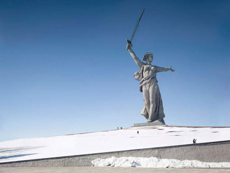 ندای سرزمین مادری، 87 متر، ساخته شده در سال 1967، ولگوگراد، روسیه