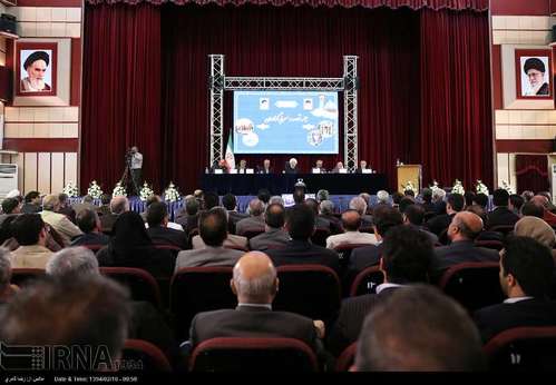 رییس جمهوری در جلسه توسعه و سرمایه گذاران استان فارس