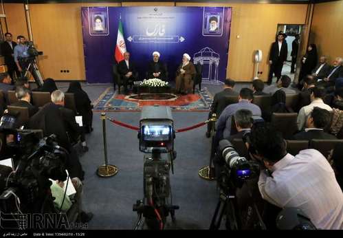 نشست خبری رییس جمهوری در شیراز