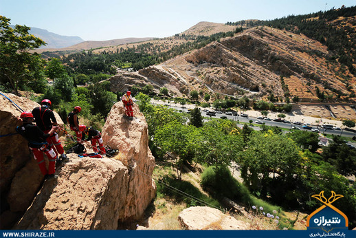 مانور امداد و نجات کوهستان در شیراز