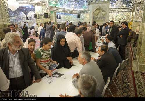 دیدار مردمی مدیران دادگستری استان در مصلای نماز جمعه شیراز