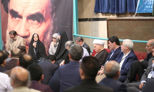 حضور خانواده هاشمی رفسنجانی در نشست حزب کارگزاران