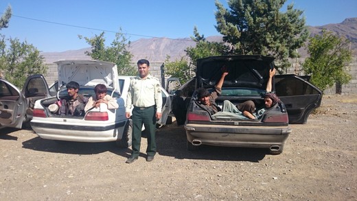 دستگیری ۹ تبعه افغانی غیرمجاز در آباده طشک