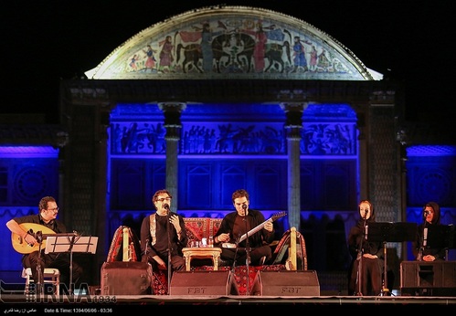 کنسرت موسیقی حافظ و شهرام ناظری در شیراز