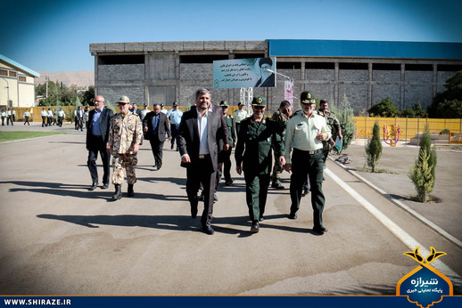 صبحگاه مشترک نیروهای مسلح در شیراز